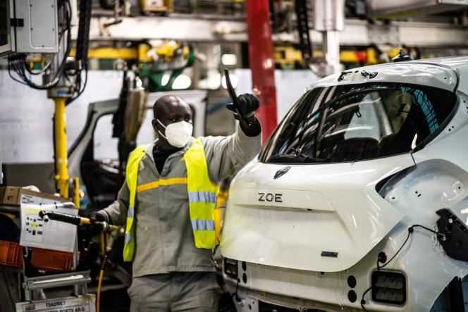 The Zoé electric assembly line, at the Renault plant in Flins-sur-Seine (Yvelines), on May 6, 2020.