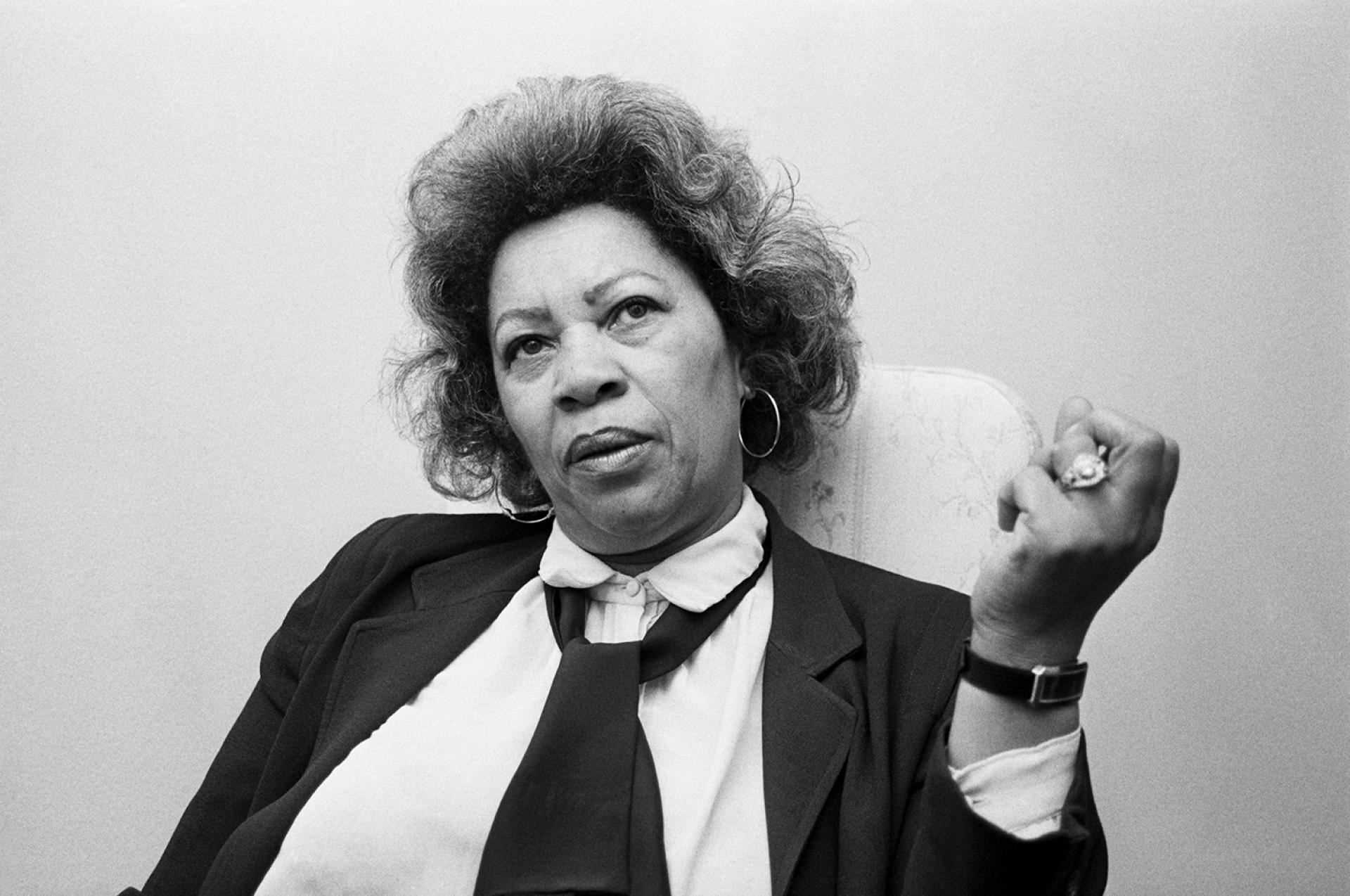 The Nobel Prize for Literature Toni Morrison (1931-2019), in 1985, in Albany (New York).  Bettmann / Getty Images