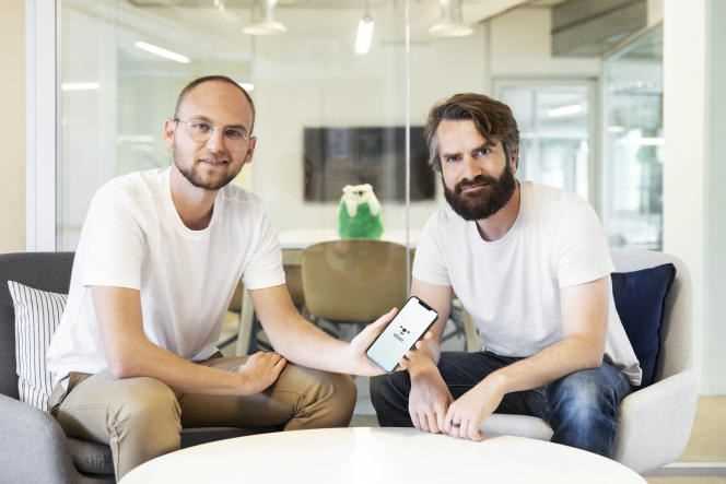 Jean-Charles Samuelian and Charles Gorintin, founders of digital health insurer Alan, which raised 185 million euros in April.