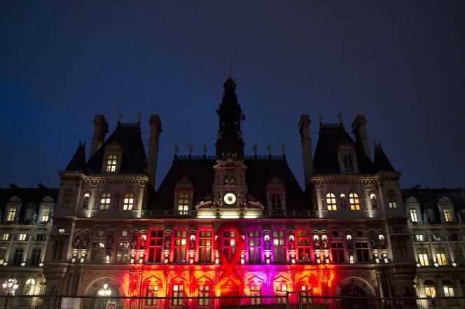 Paris City Hall, on World AIDS Day, December 1, 2020.