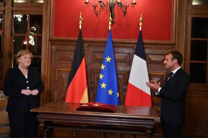 Emmanuel Macron presented the Grand Cross of the Legion of Honor to Angela Merkel, in Beaune (Burgundy), on November 3, 2021.