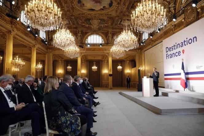 Emmanuel Macron at the opening of the “Destination France” summit, in Paris, on November 4, 2021.