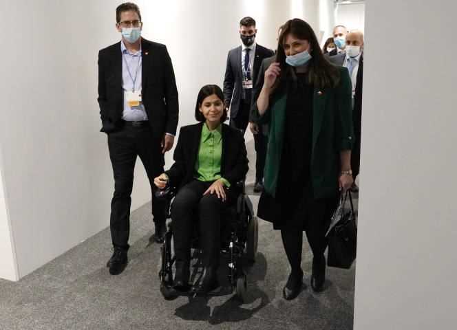 Israeli Energy Minister Karin Elharar (center) was finally able to access the premises where COP26 is being held on Tuesday, November 2.