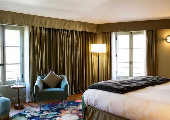 Room 18 at the Richer de Belleval hotel in Montpellier.
