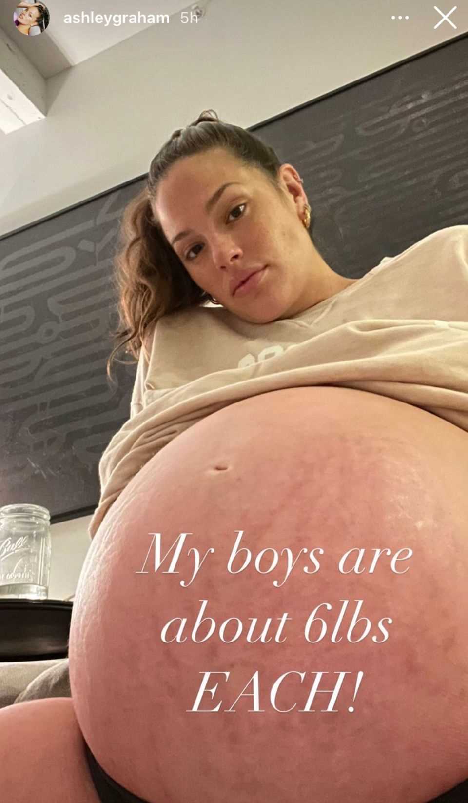 Ashley Graham enters "serious" Pregnancy Update.