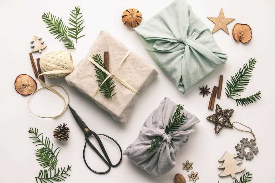 Upcycling ideas Christmas: Furoshiki