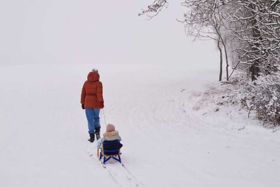 Eva Padberg: Snow excursion with the whole family