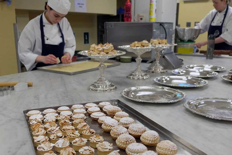Pastry chefs in the kitchen of Buckingham Palace