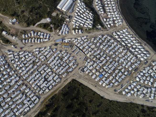 Das aus Zelten bestehende Lager Kara Tepe auf Lesbos im März 2021. 