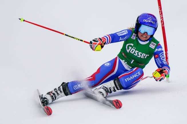The French Tessa Worley completed the giant slalom in Lienz the fastest.