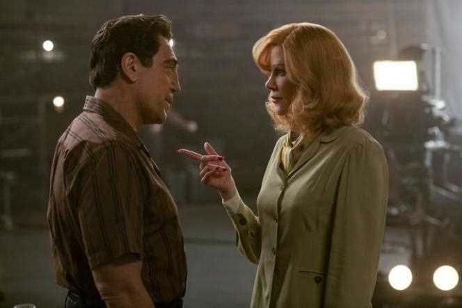 Desi Arnaz (Javier Bardem) and Lucille Ball (Nicole Kidman), in “Being the Ricardos”, by Aaron Sorkin.
