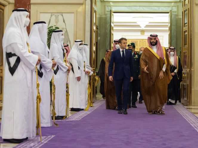 French President Emmanuel Macron meets with Saudi Prince Mohammed Ben Salman in Jeddah, Saudi Arabia on December 4, 2021.