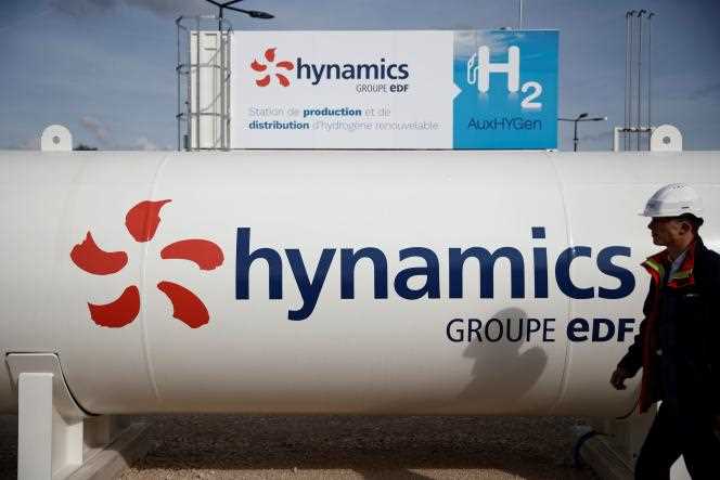 A “low carbon” hydrogen production plant of Hynamics, a subsidiary of the EDF group, in Auxerre (Yonne), on October 13, 2021.