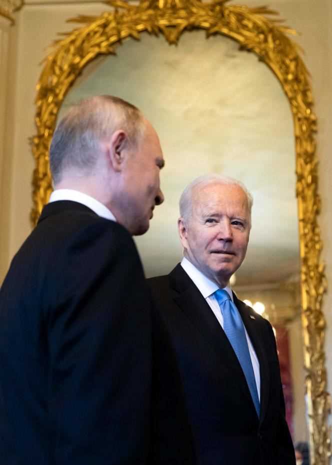 Joe Biden and Vladimir Poutin before the United States - Russia summit, at Villa La Grange, in Geneva (Switzerland), on June 16, 2021.