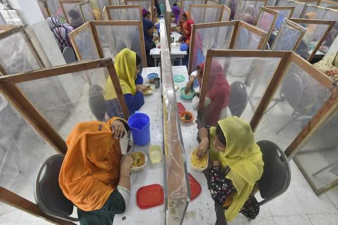 The canteen of a textile factory in Dhaka (Bangladesh), August 17, 2021.