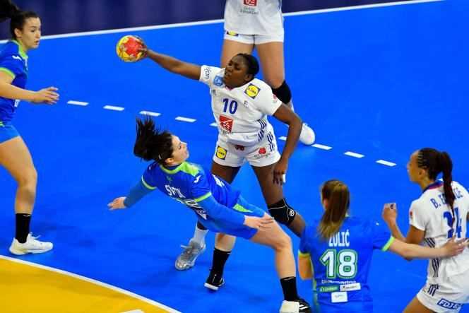 Grace Zaadi Deuna was elected best player of the match against Slovenia (29-18), Sunday, December 5, at the World Handball Championship in Spain.