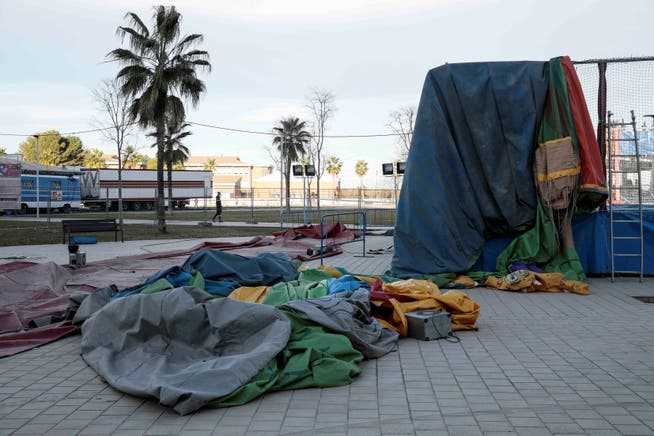 An eight-year-old girl was killed in the bouncy castle accident in the Spanish municipality of Mislata.