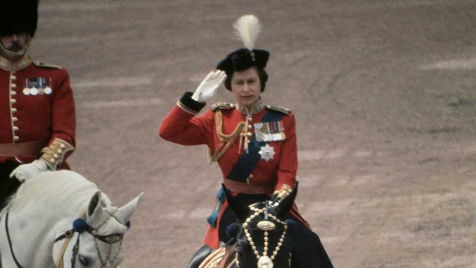 Queen Elizabeth in June 1971