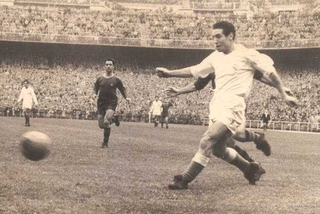 Won the championship cup six times with Real Madrid: Paco Gento.