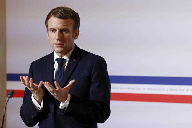 Emmanuel Macron in Paris, January 11, 2022.