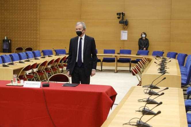 Bernard Arnault before his hearing before the commission of inquiry into concentration in the media, in the Senate, in Paris, on January 20, 2022.