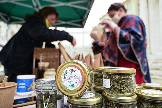 A hemp farmer sells her products on the market in Crest, in Drôme, on February 6, 2021.