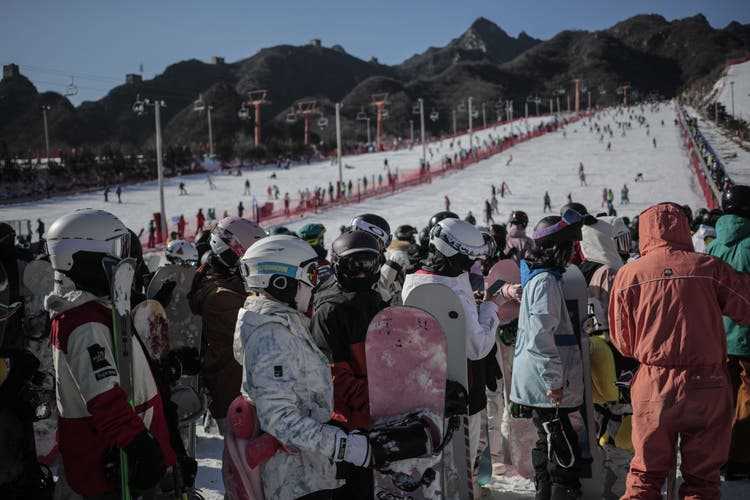 According to official figures, around 346 million people in China have been introduced to winter sports in recent years.