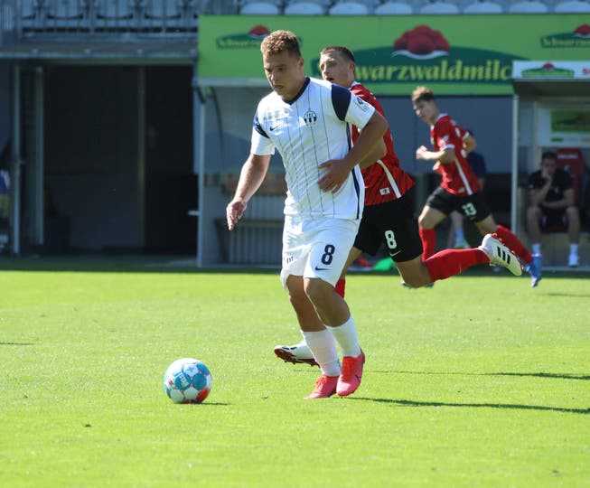 Vasilije Janjicic, here in a friendly against SC Freiburg.