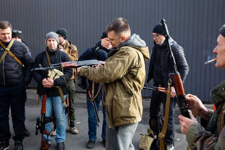 Obsolete weapons were handed over to the local militia