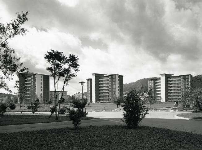 Die Wohnsiedlung Heiligfeld III, hier in einer Aufnahme von 1955, wird noch dieses Jahr von Gas auf Fernwärme umgestellt. 