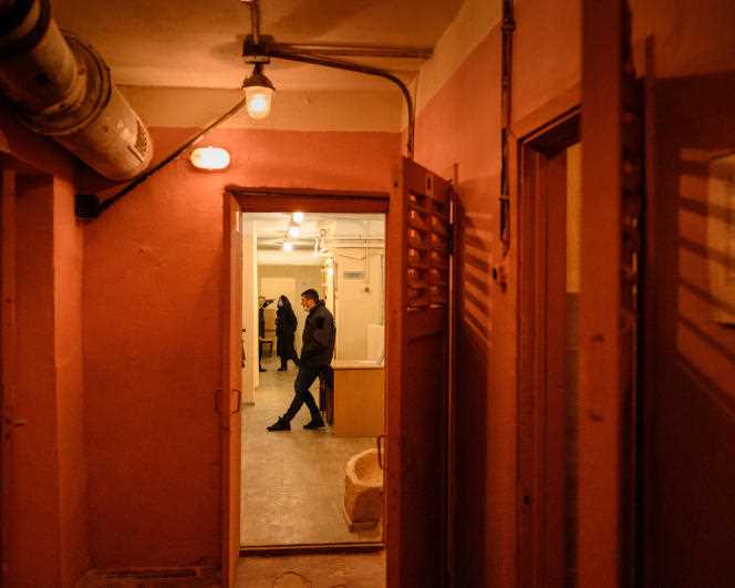 A bomb shelter rehabilitated in 2018, located in the municipal building of the Dniprovskiy dormitory district, in Kiev, on February 2, 2022.