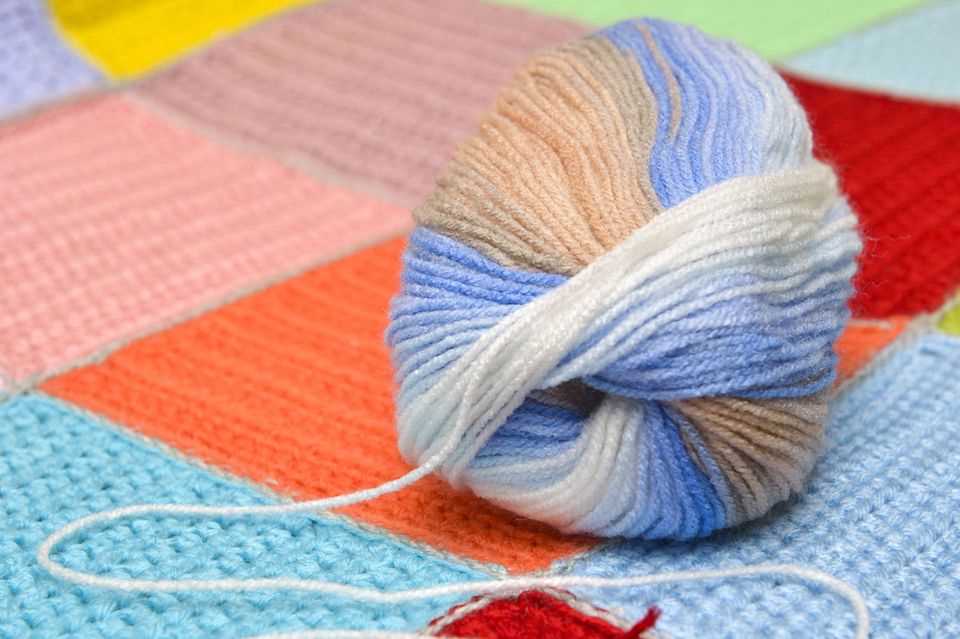 Knit patchwork blanket