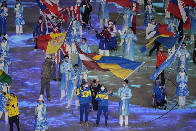 Vitalii Lukianenko, flag bearer of the Ukrainian delegation at the closing ceremony of the Paralympic Games in Beijing, March 13.