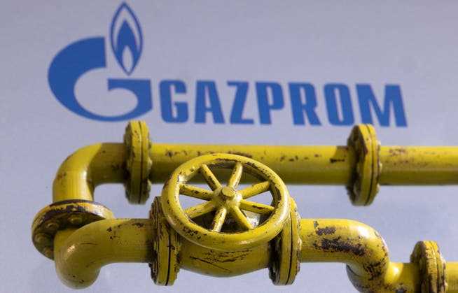 Die Aktien von Energiefirmen wie Gazprom legten am Donnerstag nach der Wiedereröffnung der Moskauer Börse in Rubel zu.