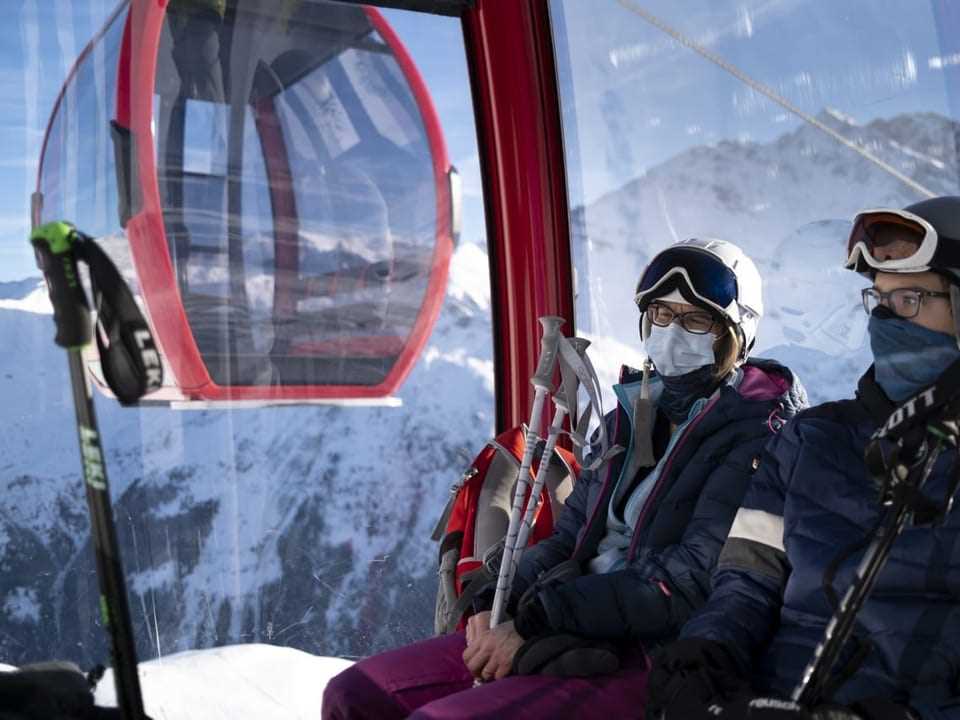 Masks were also compulsory in gondolas in the mountains