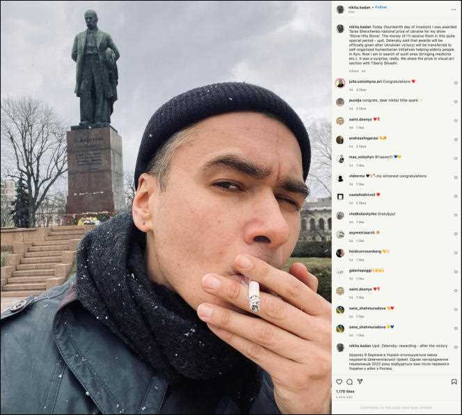 Artist Nikita Kadan, who has taken refuge in the Voloshyn gallery, posted on Instagram on March 10 a photo of himself in kyiv, in front of the statue of Ukrainian poet Taras Shevchenko.