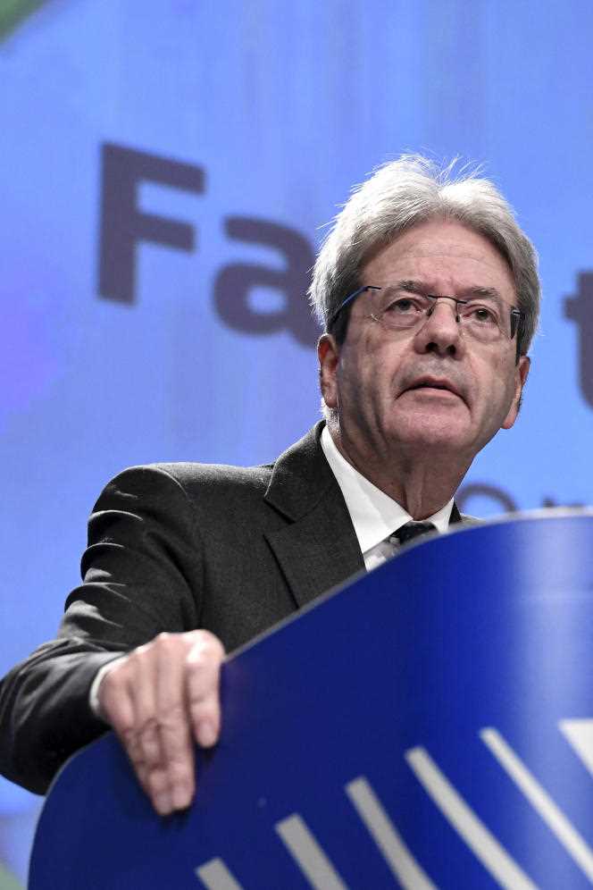 The European Commissioner for the Economy, Paolo Gentiloni, on December 22, 2021 in Brussels.