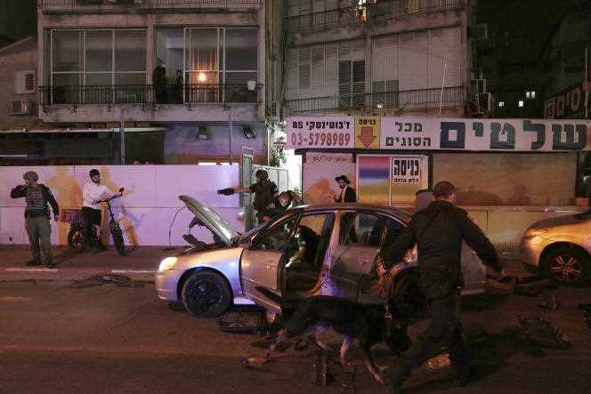 A gunman killed at least five people in a suburb of Tel Aviv in Israel before being shot dead.