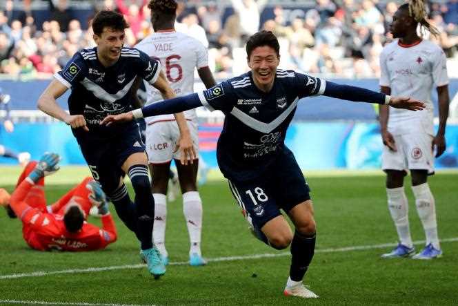 Hwang Ui-Jo after Bordeaux's third goal against Metz, during the 31st day of Ligue 1, at the Matmut Atlantique stadium, in Bordeaux, on April 10, 2022.