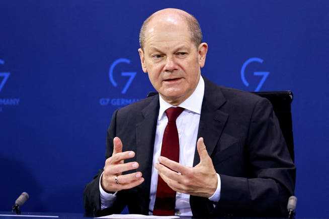 Chancellor Scholz did not say whether he himself would accept the existing invitation to Kyiv.