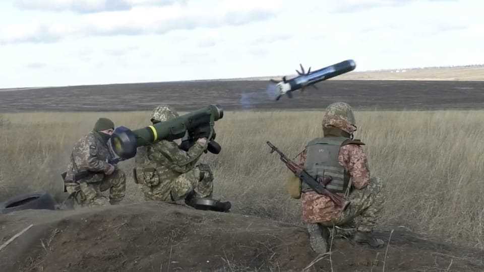 Ukrainian soldiers during an exercise.