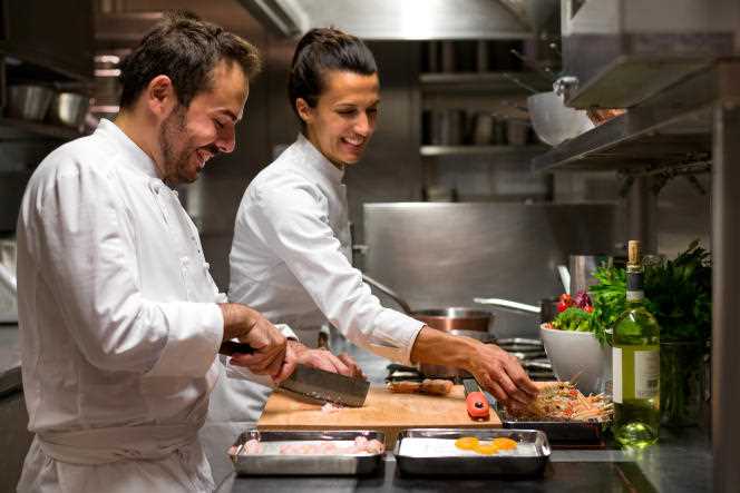 Chefs Oliver Piras and Alessandra Del Favero, a couple in the city as well as in the kitchens of their restaurant Il Carpaccio, in Paris.