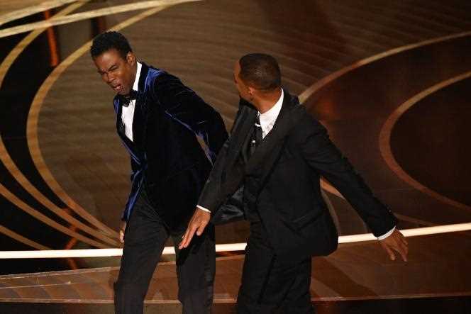 Following a bad joke on his wife, Will Smith slapped comedian Chris Rock in the middle of the Oscars ceremony on March 27 in Los Angeles.  (Photo Robyn Beck / AFP)