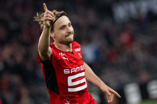 Rennais Lovro Majer can raise his arm in the air: he scored the double victory against Saint-Etienne (2-0).