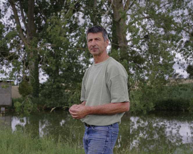 Thierry Chaillou, farmer in Brissac-Loire-Aubance, in front of his water supply, May 12, 2022.