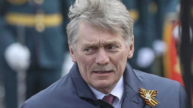 Kremlsprecher Peskow während der Militärparade zum 9. Mai in Moskau.