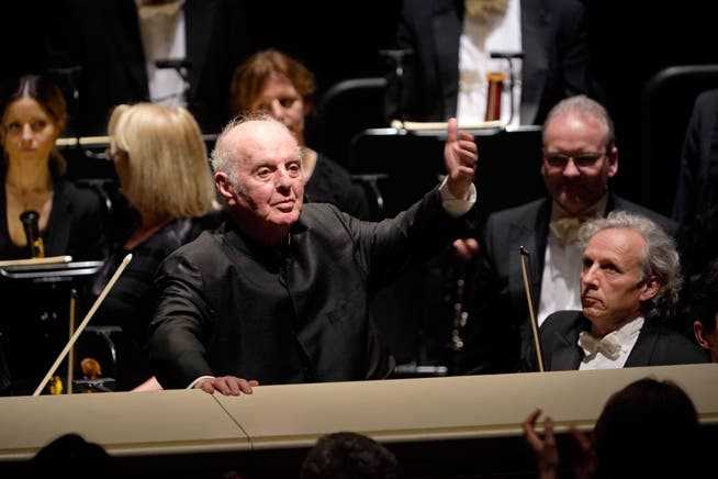 Der Dirigent Daniel Barenboim musste in letzter Zeit mehrere Auftritte absagen. (Bild aus der Berliner Staatsoper vom April)