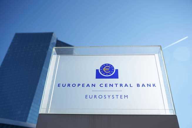 Die EZB meldete am Donnerstag das erste Leistungsdefizit der Eurozone seit zehn Jahren.