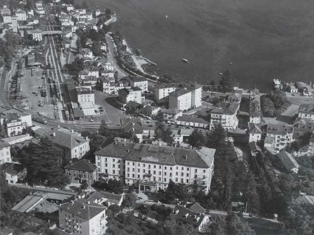 Old aerial view of Locarno train station and Grand Hotel.