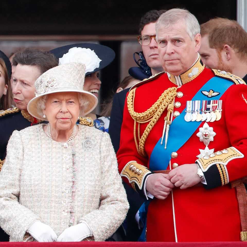 As late as 2019, Prince Andrew was with the "Trooping the Colour"-Parade alongside Queen Elizabeth on the balcony of Buckinham Palace.